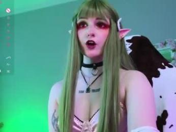 vronnier — modelo de webcam en línea en chaturbate