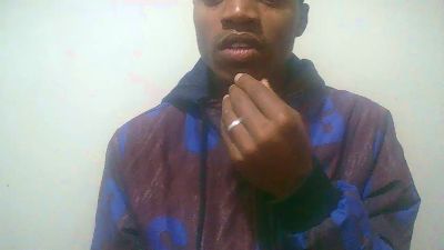 Lovainathiery — Cam4 stream photo (Aug 2026)