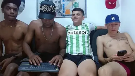 charles_king — modelo de webcam en línea en stripchat