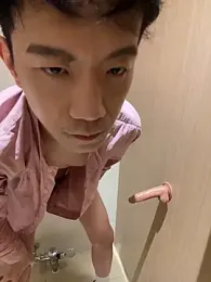 jasonyi — Stripchat stream photo (Apr 2026)