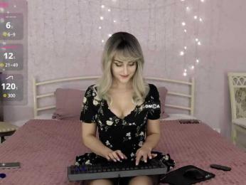 Versavia — Bongacams stream photo (Mar 2026)