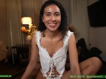 amnie_ — Chaturbate stream photo (Apr 2026)
