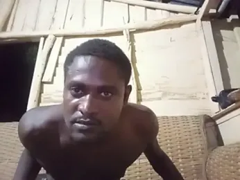 liryw250 — Stripchat stream photo (Oct 2026)