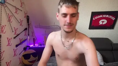 Cookieboy88 — modelo de webcam en línea en stripchat