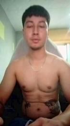 Yungboy — modelo de webcam en línea en cam4