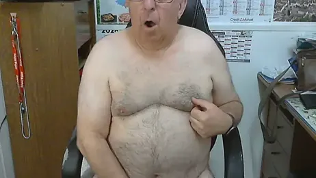 momololo7261 — Stripchat stream photo (Aug 2026)