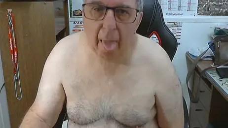momololo7261 — Stripchat stream photo (Aug 2026)