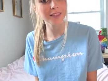 scarletterose_504259 — Chaturbate profile photo