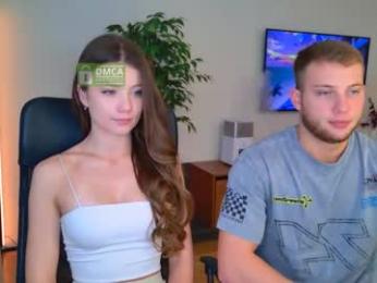 team2fit — modelo de webcam en línea en chaturbate