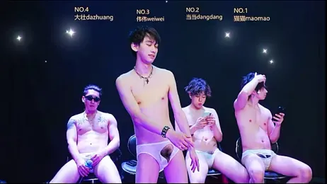 kissbaby-188 — modelo de webcam en línea en stripchat