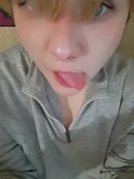 wehavepussies_xoxo — Stripchat stream photo (Jul 2026)