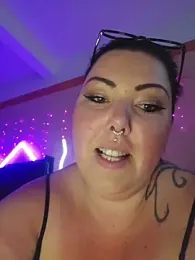 CurvyBonnie_XO — stripchat