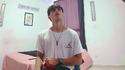 harry_232001 — Cam4 stream photo (Apr 2026)