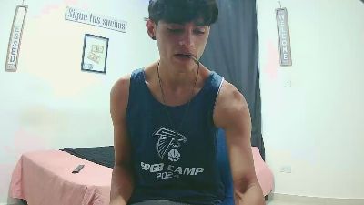 harry_232001 — Cam4 stream photo (Apr 2026)