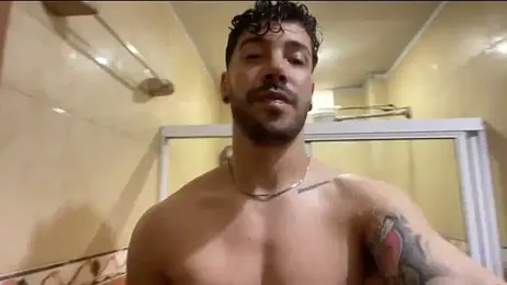 Guyinthemountain — Stripchat stream photo (May 2026)