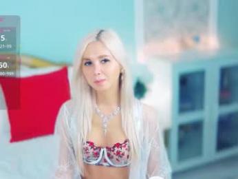 amoramias — modelo de webcam en línea en chaturbate