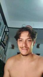 Bballss — modelo de webcam en línea en cam4