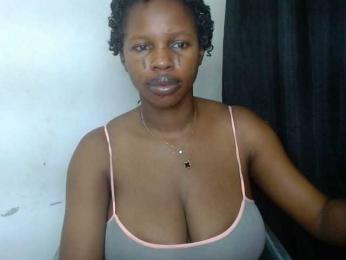 Sweetncreamy — bongacams