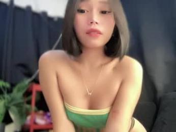lovely_cittie18 — chaturbate