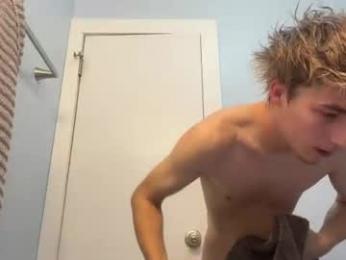 bradyglenxo — modelo de webcam en línea en chaturbate