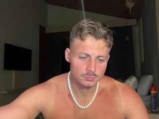 Noah Sandler — Flirt4free stream photo (Apr 2026)