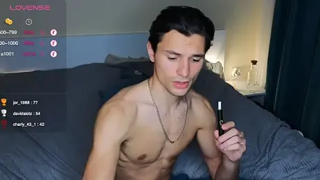 denlover1 — Stripchat stream photo (Apr 2026)