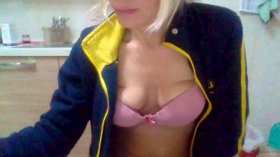 kelly114 — Cam4 stream photo (Feb 2026)