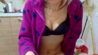 kelly114 — Cam4 stream photo (Mar 2026)