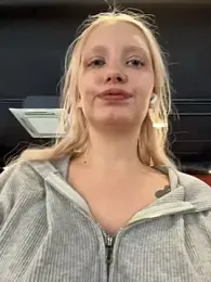 Milkyy_wway — Stripchat stream photo (Feb 2026)