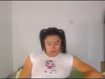 katrinawillff — Stripchat stream photo (May 2026)