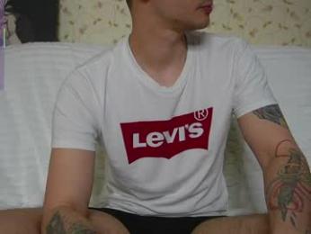 johnstoneisland — Chaturbate stream photo (Apr 2026)