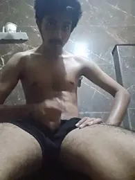 tamil_guy007 — Stripchat stream photo (Jun 2026)