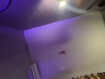 sacred_gracexx — Stripchat stream photo (Apr 2026)