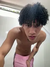 NoahBull19 — Stripchat stream photo (Sep 2026)