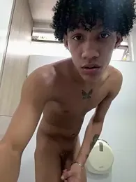NoahBull19 — Stripchat stream photo (Sep 2026)