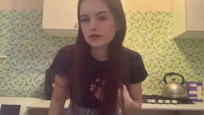 LorieCassata — Cam4 stream photo (Apr 2026)