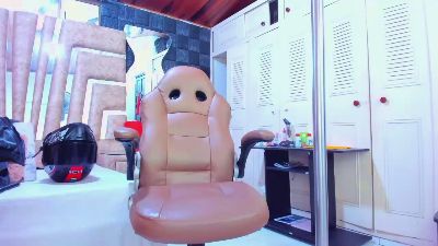 FerchoDanielxxl — Cam4 stream photo (Apr 2026)