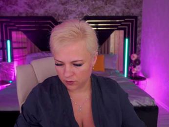 CrystalVibe — bongacams