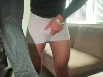 machine_15_ — Chaturbate stream photo (Apr 2026)