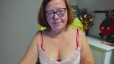 adele69sexy — Cam4 stream photo (Jul 2026)
