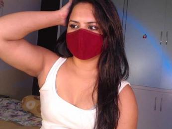 Itshotanu — modelo de webcam en línea en bongacams