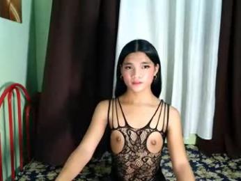 miamalkovax — modelo de webcam en línea en chaturbate