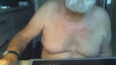 oldman3113 — Cam4 stream photo (Apr 2026)