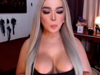 xworldclasskelly — Chaturbate stream photo (Aug 2026)