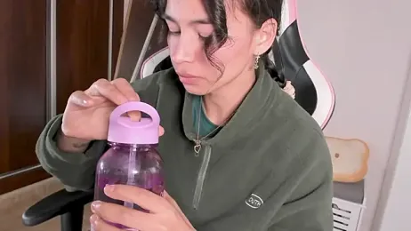 Adriennesexxx — Stripchat stream photo (Feb 2026)