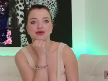 emmy_mouse — Chaturbate stream photo (Apr 2026)