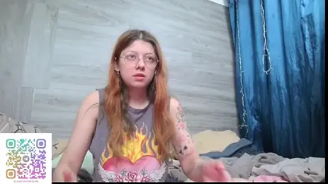 LinaBonBon — modelo de webcam en línea en stripchat
