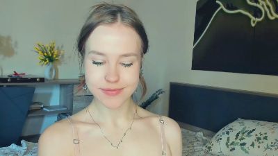 ValKirnon — Cam4 stream photo (Apr 2026)