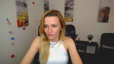 PeppyMia — Cam4 stream photo (Nov 2025)