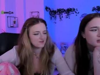 luna_berryy — Chaturbate stream photo (Aug 2026)